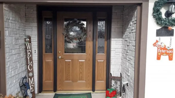 Jenis Batu Alam Untuk Dinding Teras Rumah Antara Pintu